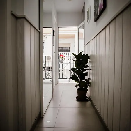 בית הארחה Apartamentos Turisticos Mastil 16 מאלגה