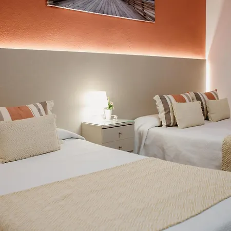 בית הארחה Apartamentos Turisticos Mastil 16 2*