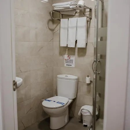 בית הארחה Apartamentos Turisticos Mastil 16 2*